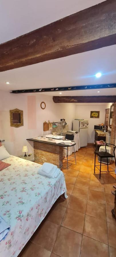 Апартаменты Monolocale In Tipica Casa Ligure Генуя Экстерьер фото