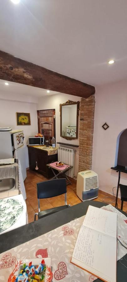 Апартаменты Monolocale In Tipica Casa Ligure Генуя Экстерьер фото